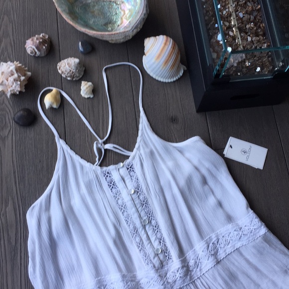 Volcom Tops - Volcom tank top